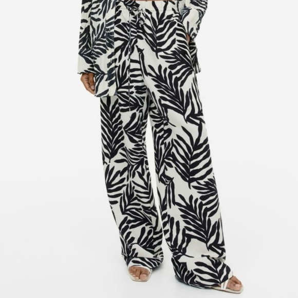 H&M Pants - H&M linen blend wide leg pull on pants